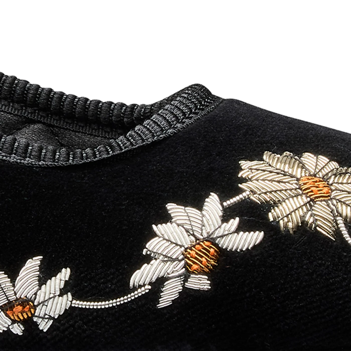 Daisy Chain Black Velvet - Image 5
