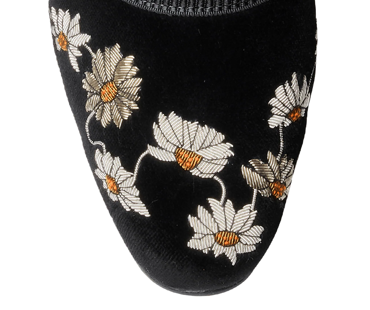 Daisy Chain Black Velvet - Image 6