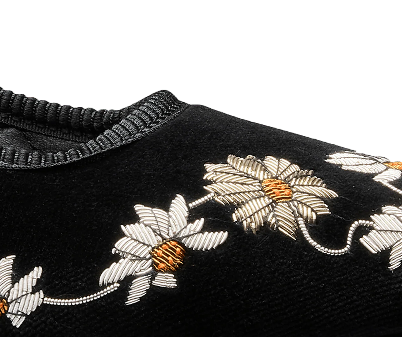 Daisy Chain Black Velvet - Image 7