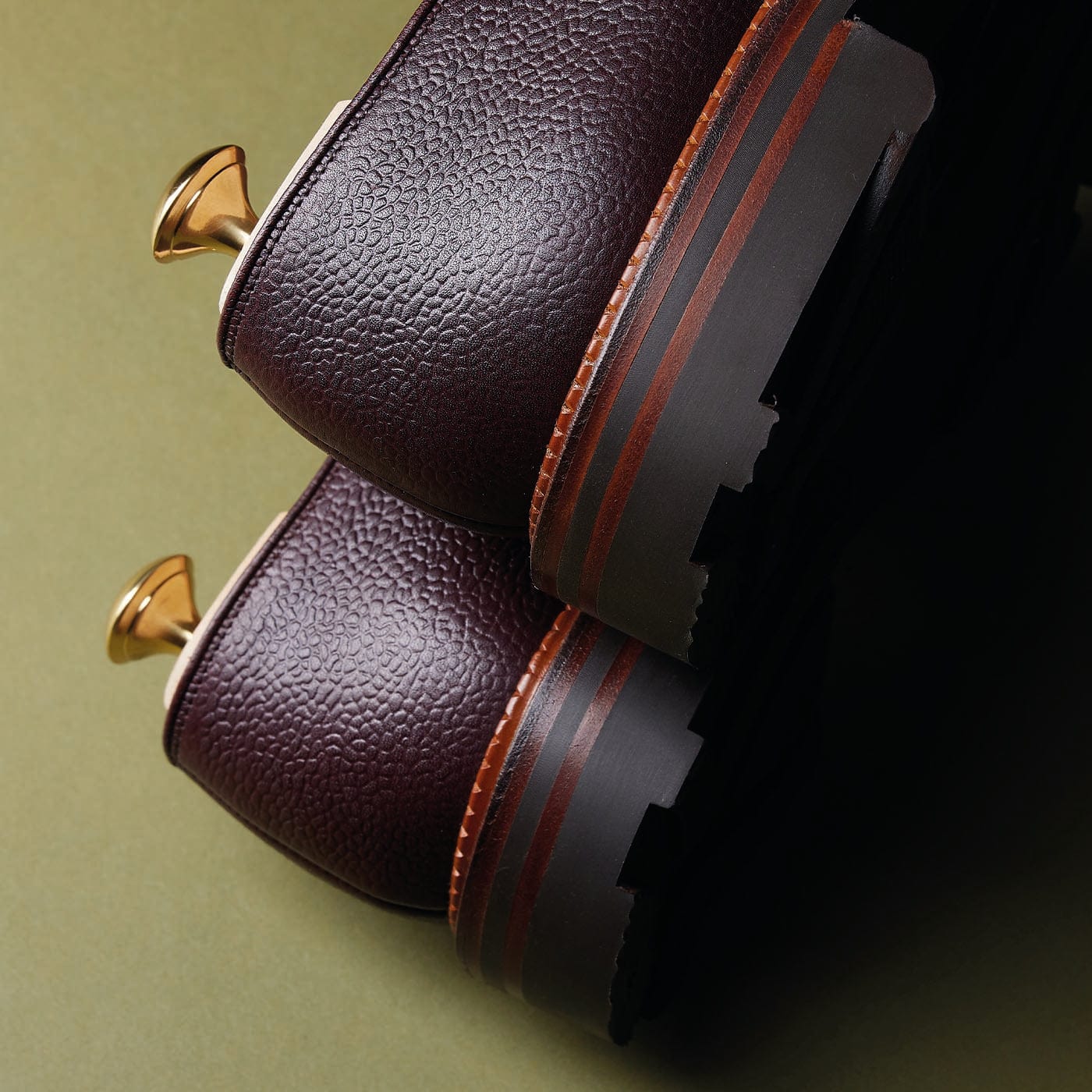 Sandhurst Oxblood Zug Grain - Image 6