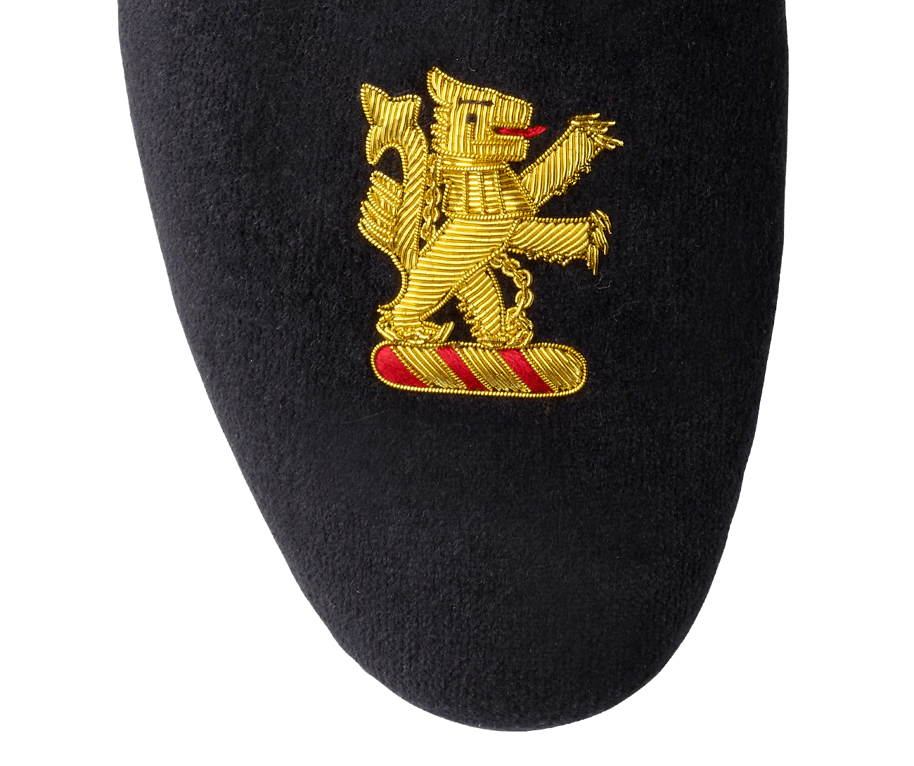 Lion Rampant Black Velvet - Image 6